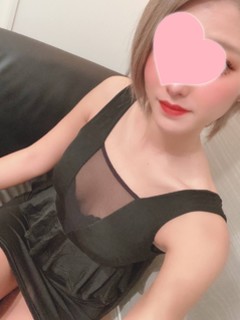 小栗 杏奈